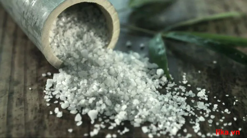 Muối tre bamboo salt