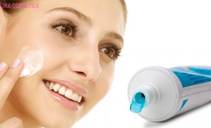 Rửa mặt bằng kem đánh răng hiệu quả khi phù hợp với da